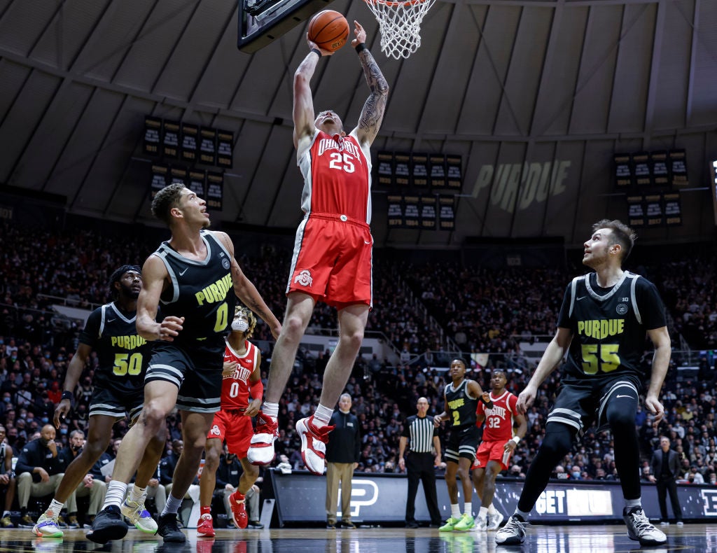 Ivey 3 in last second, No. 6 Purdue fends off No. 16 Ohio St