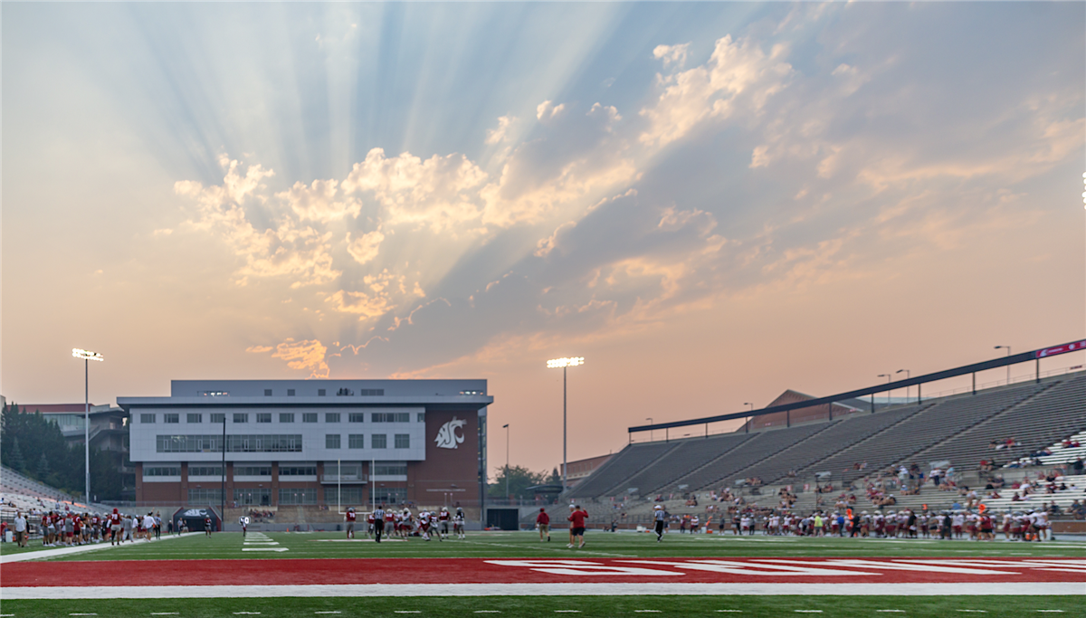 Professional Football Championship Games and the Cougars - Washington State  University Athletics