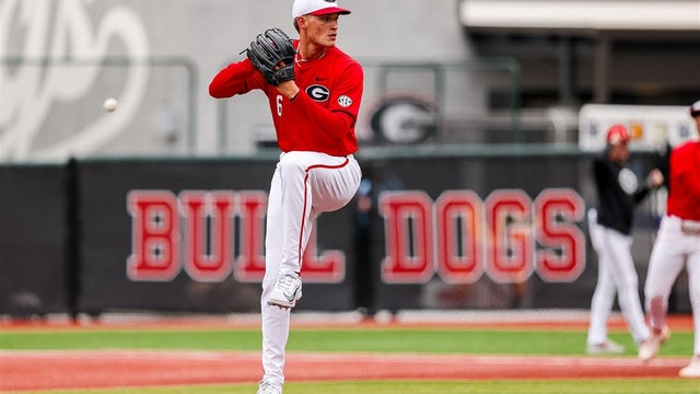 Georgia pitcher Jordan Stephens accepts challenge in victory over Troy