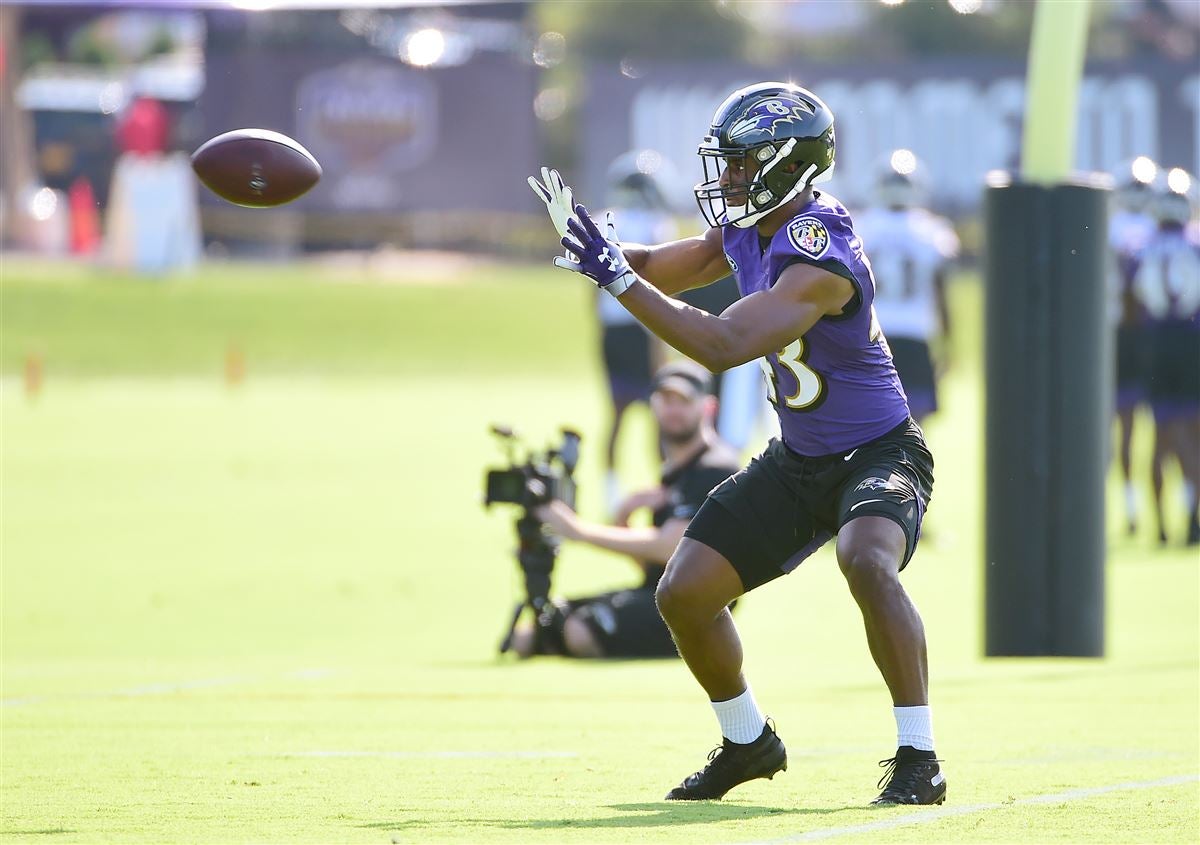 Baltimore Ravens running back Justice Hill works out during the team's NFL  football training camp, Thursday, July 27, 2023, in Owings Mills, Md. (AP  Photo/Julio Cortez Stock Photo - Alamy