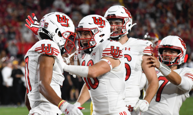 Brant Kuithe and Devaughn Vele are ready for Utah's offense to take the next step in Gainesville