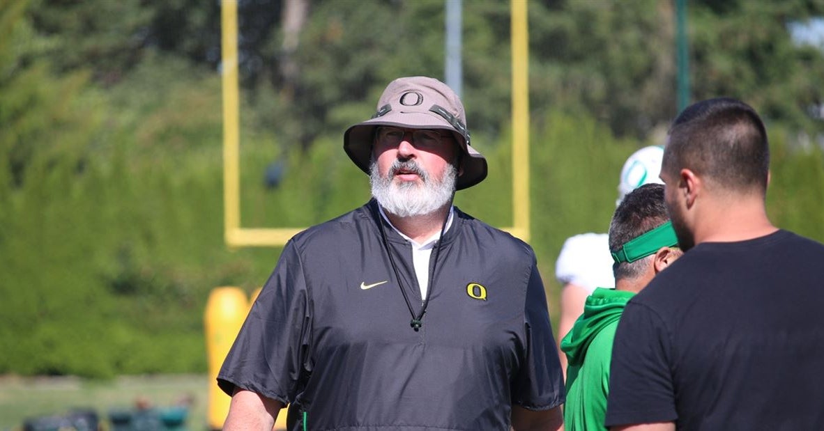 Oregon football: Ducks OC Joe Moorhead reportedly has surgery, remains hospitalized