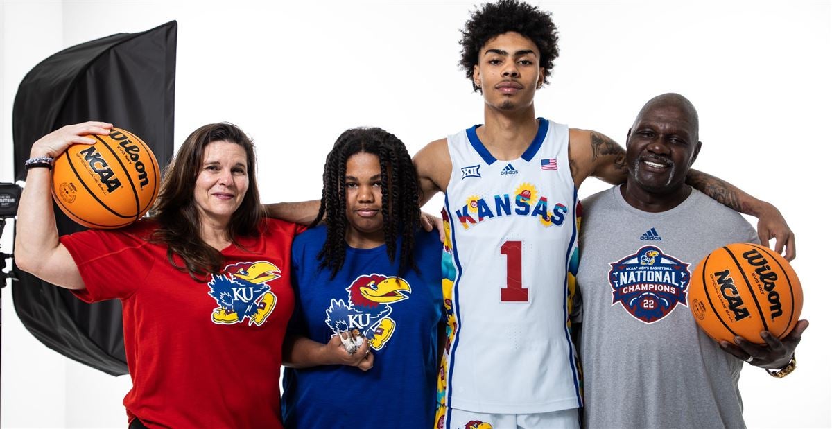 Fourstar guard Chris Johnson announces commitment to Kansas