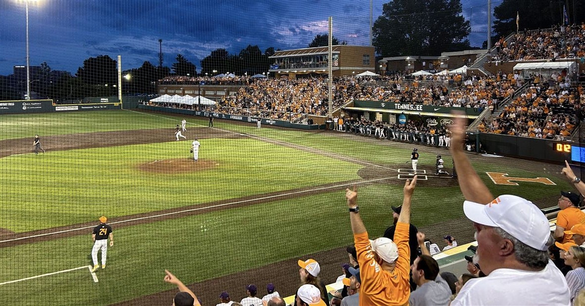 Where Tennessee baseball was picked to finish in SEC ahead of Josh Elander's first season