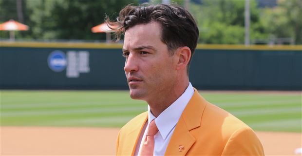 Baseball heavy hitters endorsing Vols' Vitello