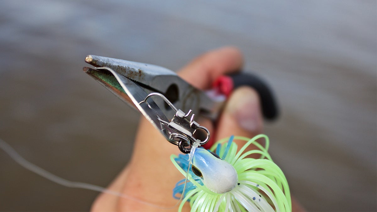 Why to Bend Bladed Swim Jigs