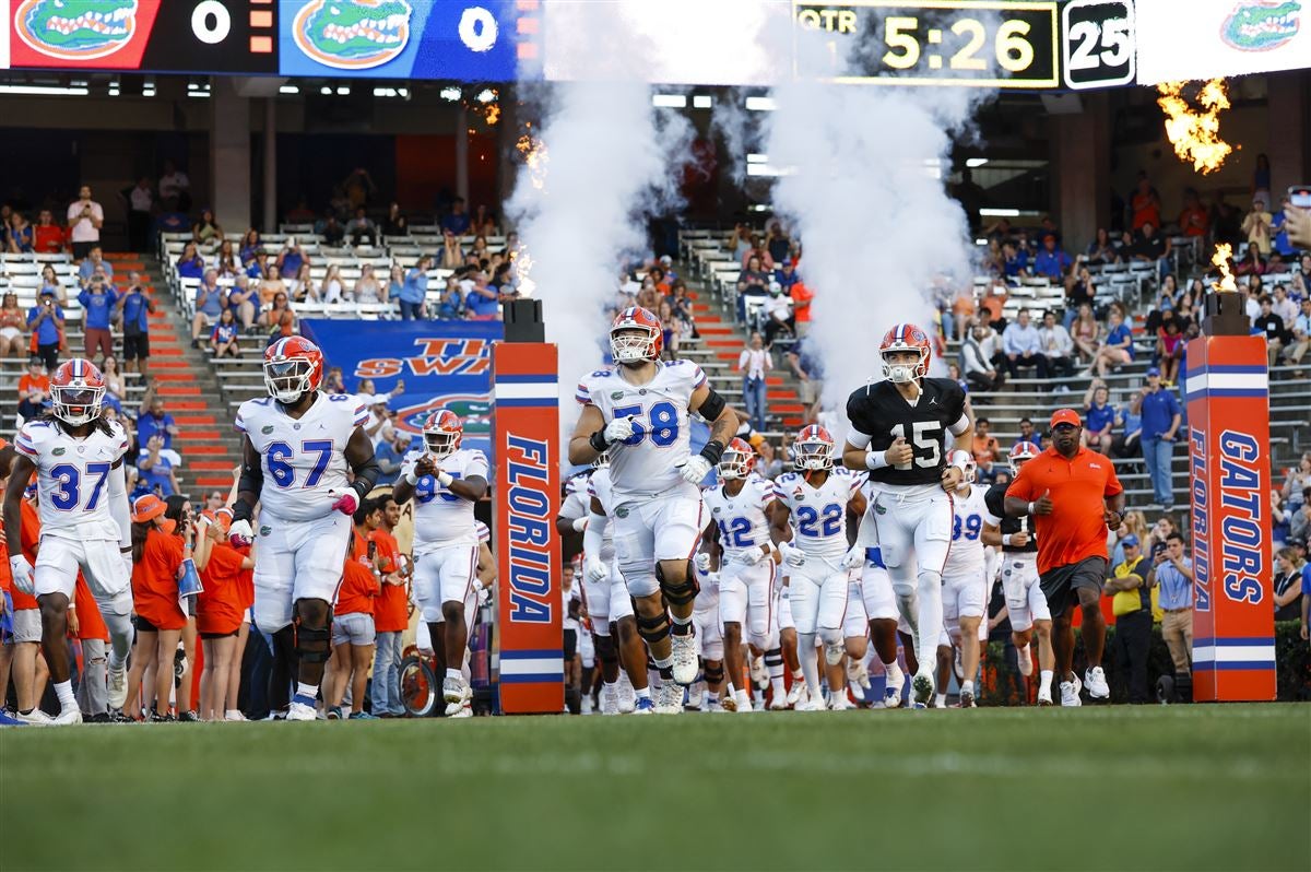 How can Spectrum customers watch Florida football vs McNeese State?