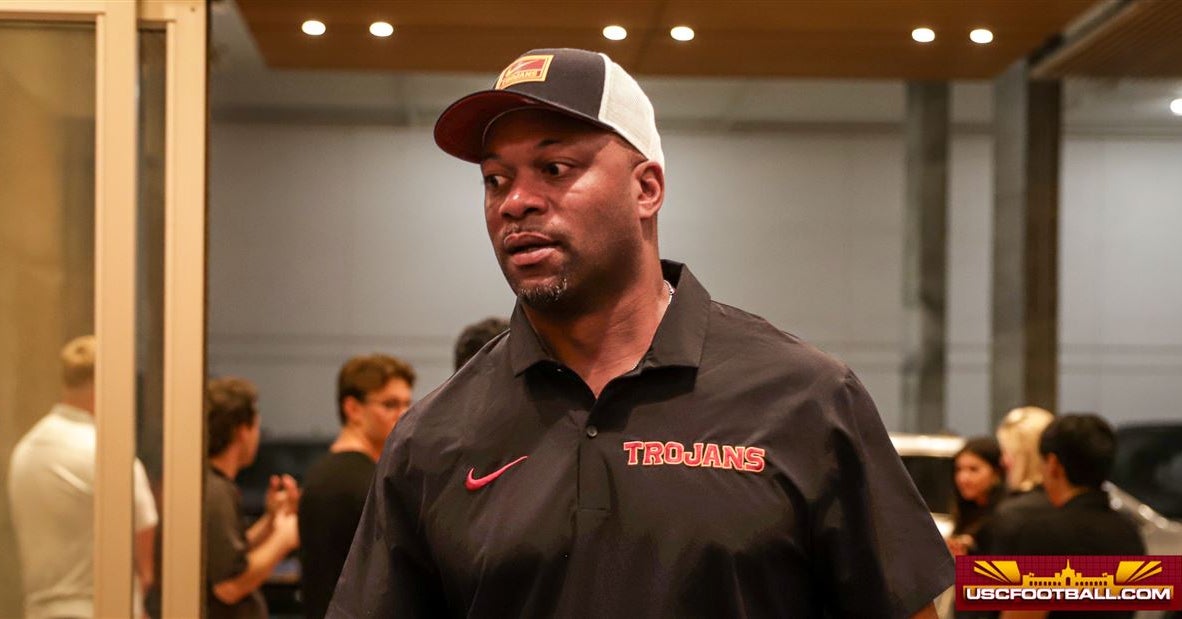 Lincoln Riley praises strength coach Trumain Carroll as USC hits first practice running 