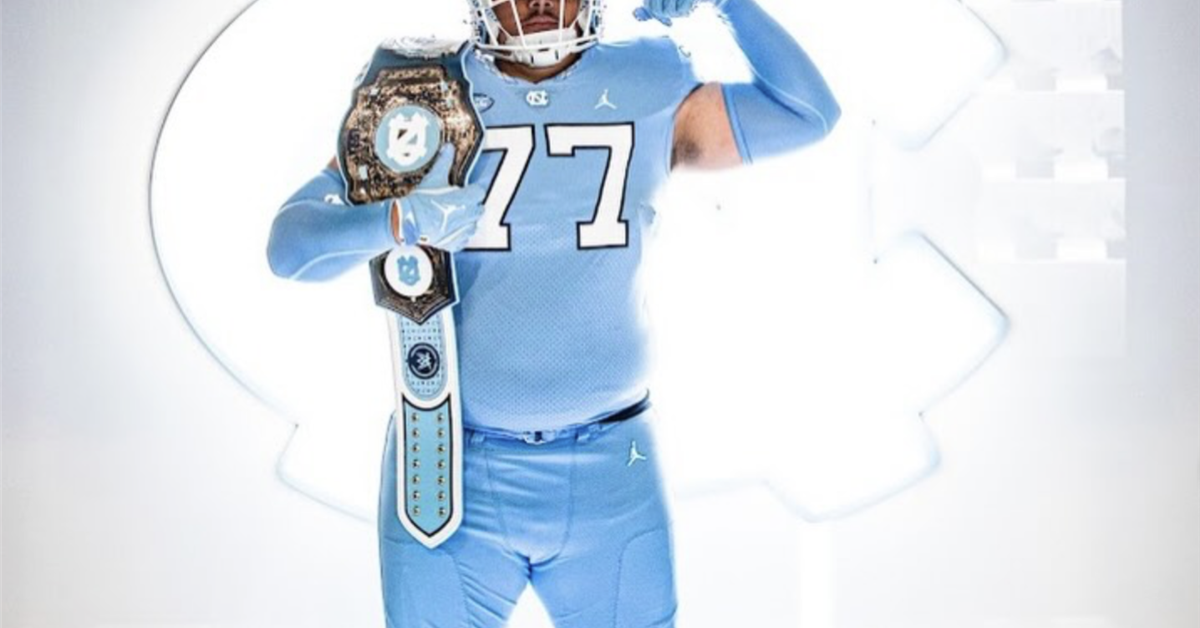 West Coast OL Lauifi Tosi commits to UNC following official visit