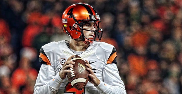 Texas Safety Carter Stewart talks Oregon State offer