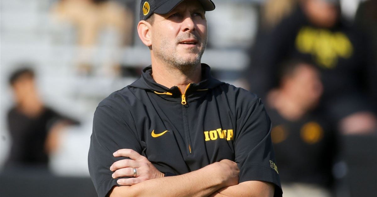 Iowa Football Transfer Portal Buzz: Back to the drawing board for Iowa at quarterback