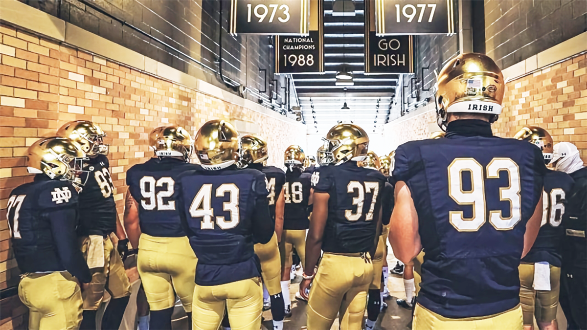 Notre Dame Football Firsts: Looking back at Irish VS Clemson, 1977