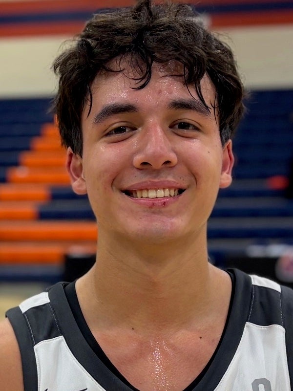 Myles Fuentes