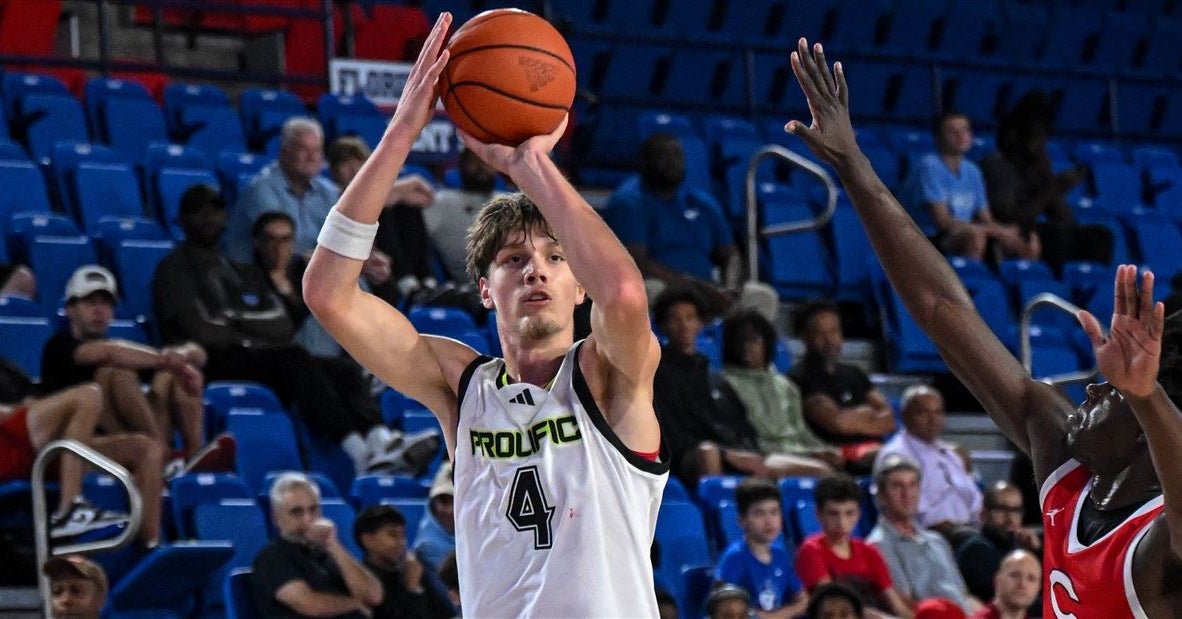 Four-star PF Niko Bundalo receives release from Washington and reopens recruitment Four-star PF Niko Bundalo receives release from Washington and reopens recruitment