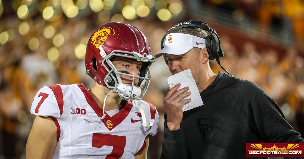 Lincoln Riley backs starting quarterback Miller Moss