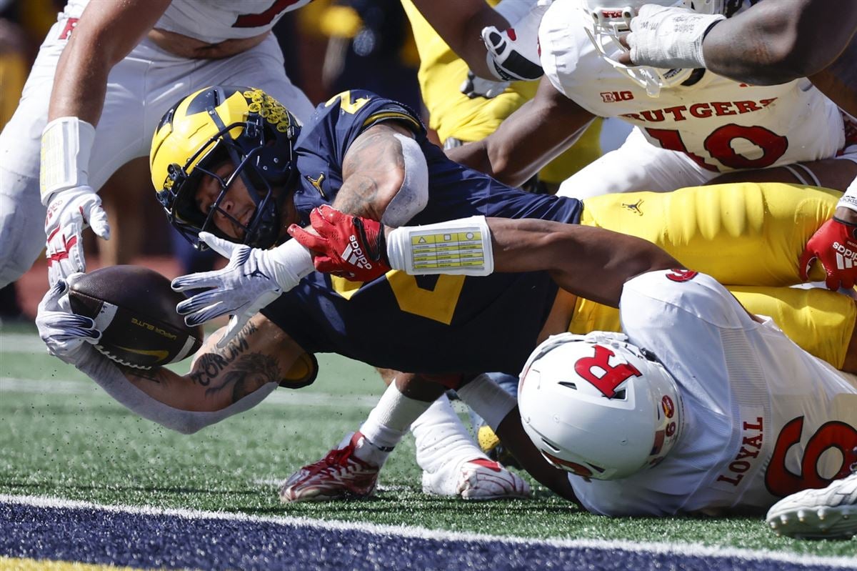 J.J. McCarthy finds Semaj Morgan for an 18-yard TD to give Michigan the  lead vs. Rutgers