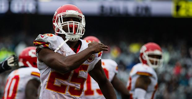 Jamaal Charles Likes The Look Of Chiefs' Offensive Line – The Viewpoint