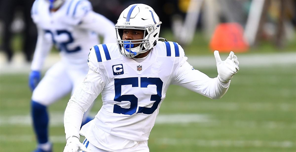 SC State's Darius Leonard proposes to girlfriend following win on senior  day