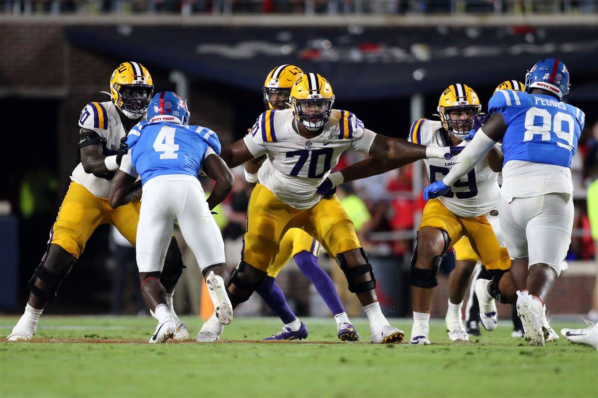 Lsu Offensive Line Finalists For Joe Moore Award