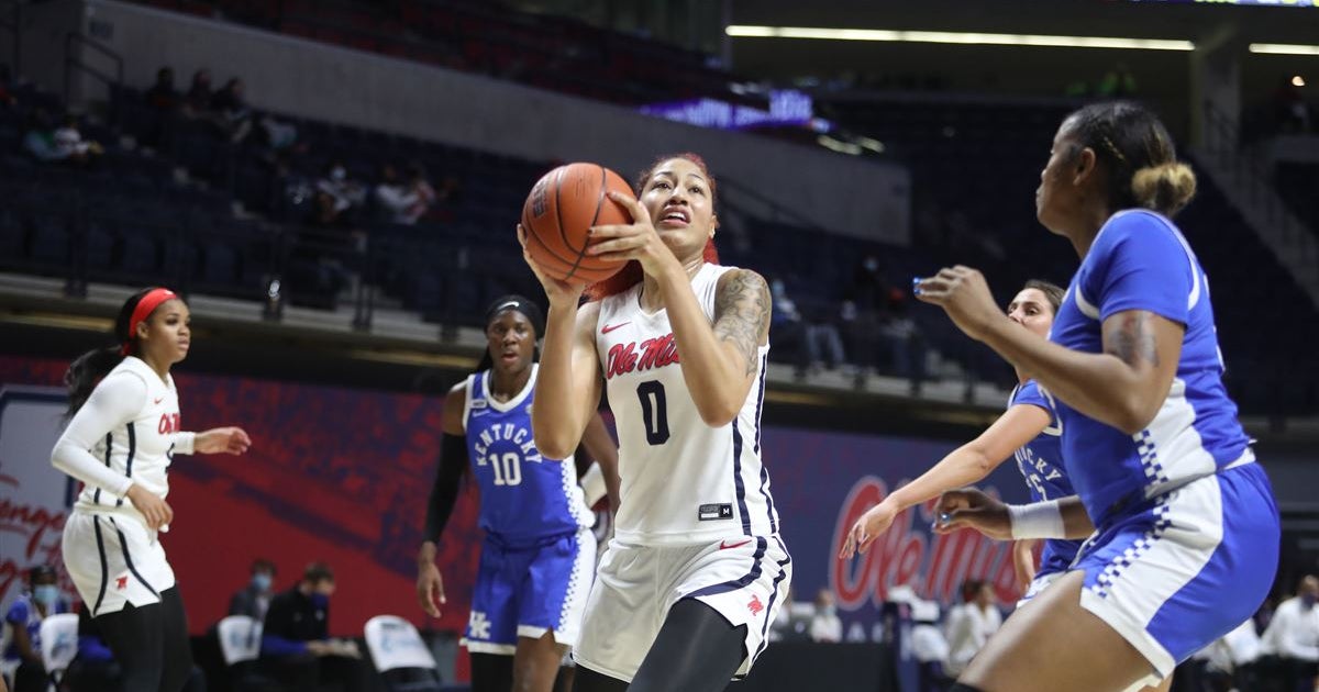 Ole Miss women show they can finish, upset 14thranked Kentucky