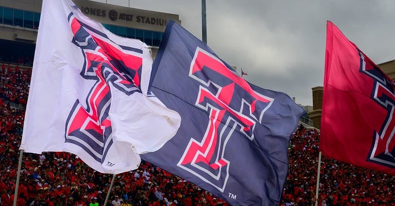 Commit! Texas Tech lands 2027 three-star OL Zarius Matavao