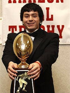 Danny Woodhead, Running Back for the Patriots. Height: 5 ft 7 inWeight: 195  lb. THE definition of Scrappy!