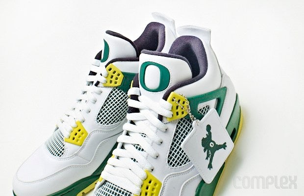 The Oregon Ducks Take Over Jordan 10's! – B Street Shoes