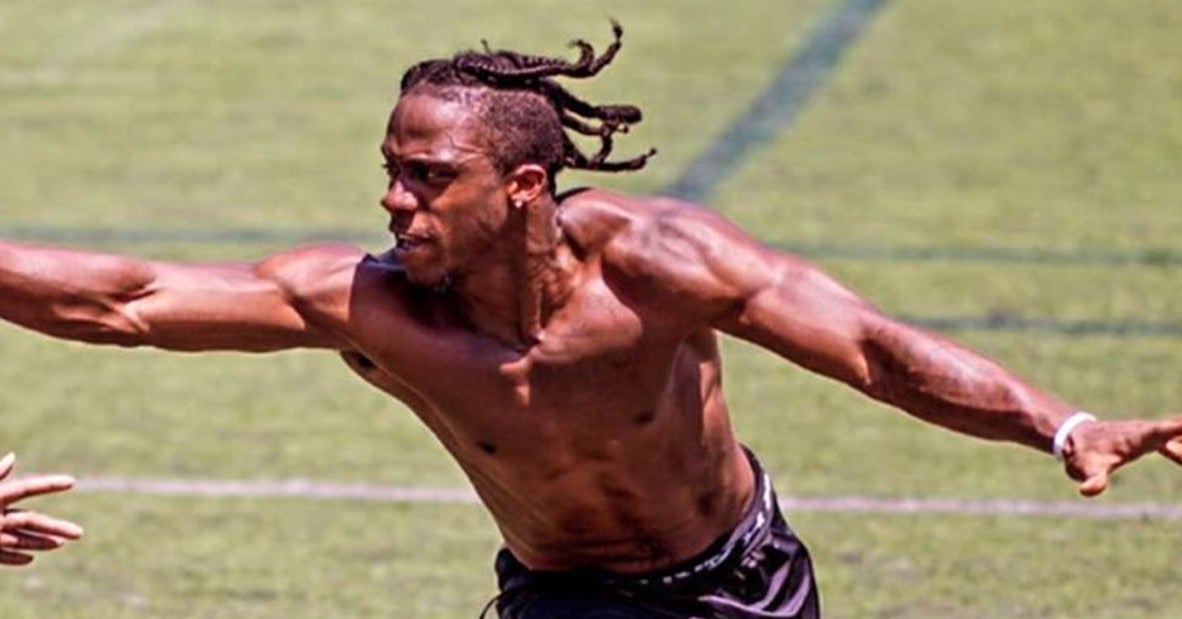 UCLA Moves Into Partial Phase 2 of Football Training