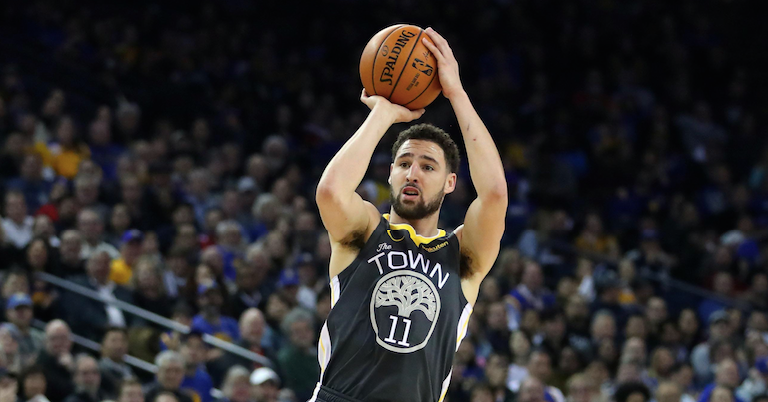 Report: Warriors fear 'significant' injury for Klay Thompson