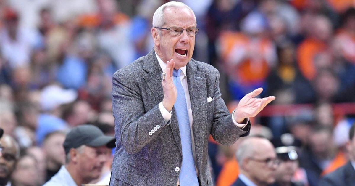 North Carolina head coach Roy Williams announces retirement