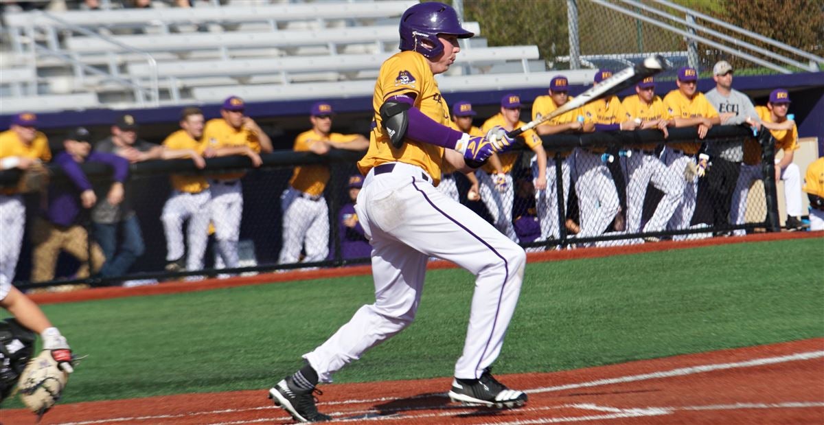 East Carolina Clinches AAC Series At Memphis, 7-4 - East Carolina