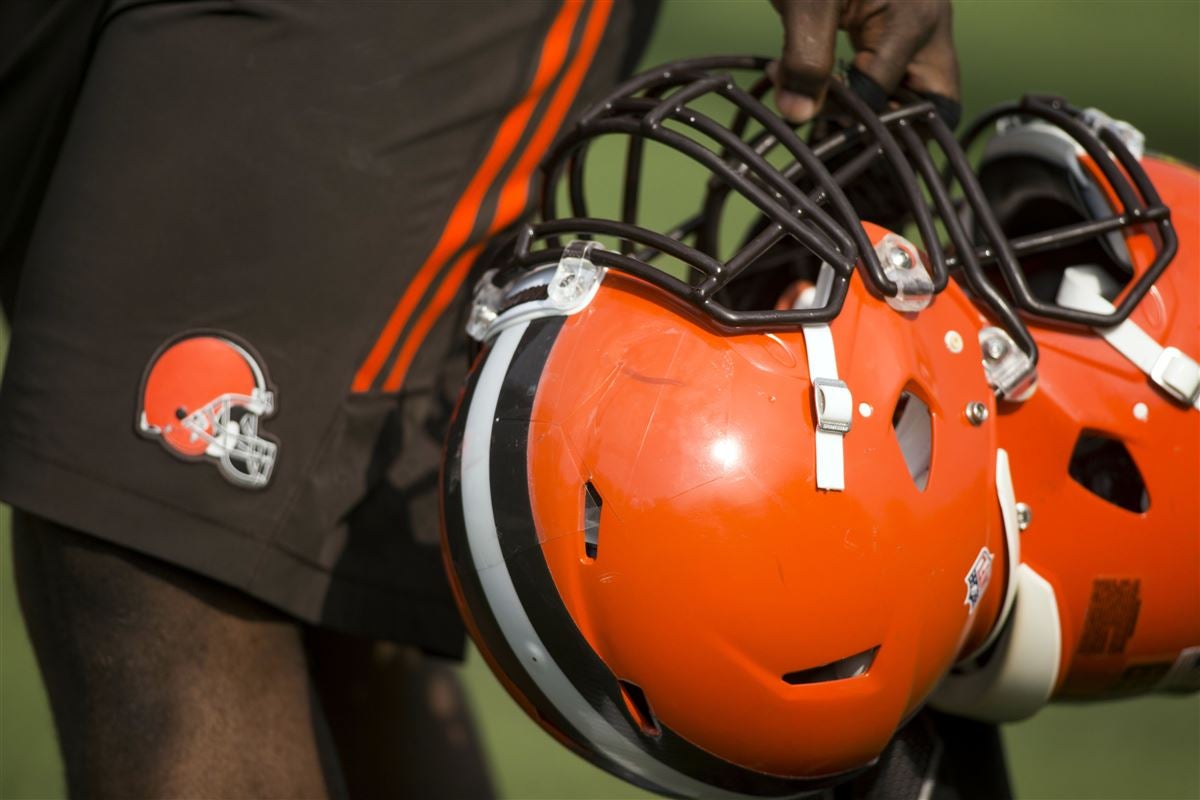 Browns' Matthews, Schottenheimer, Modell among HOF senior semifinalists –  News-Herald