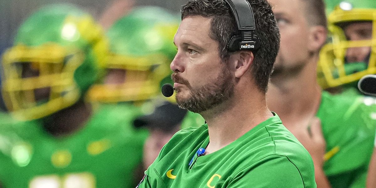 Oregon football 'relentless' on recruiting trail, paces toward historic 2025 class