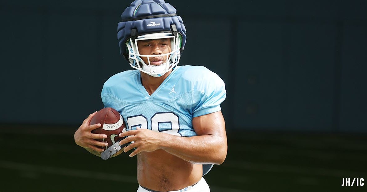 Tar Heels' Soft-Spoken Running Back Omarion Hampton Makes His Presence Felt Tar Heels' Soft-Spoken Running Back Omarion Hampton Makes His Presence Felt