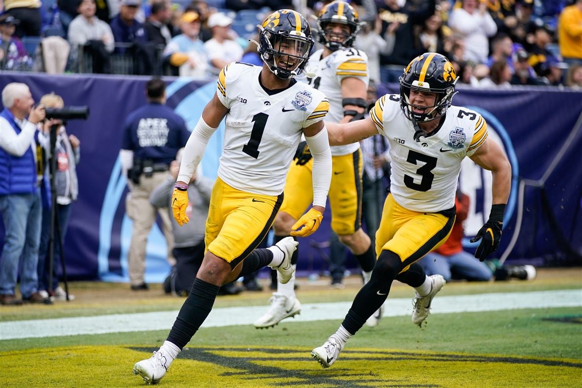 First Impressions: Phil Parker masterclass shuts out Kentucky in Music City Bowl - Vimarsana News