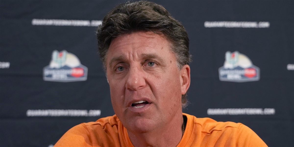 Oklahoma State coach Mike Gundy panned by media for threatening to cut out reporter over staff change question - Vimarsana News