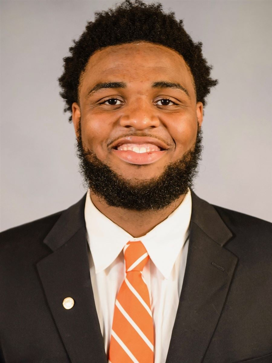 Christian Wilkins Stats, News and Video - DT