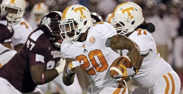 Report: Tennessee will no longer wear 'smokey grey' alternate