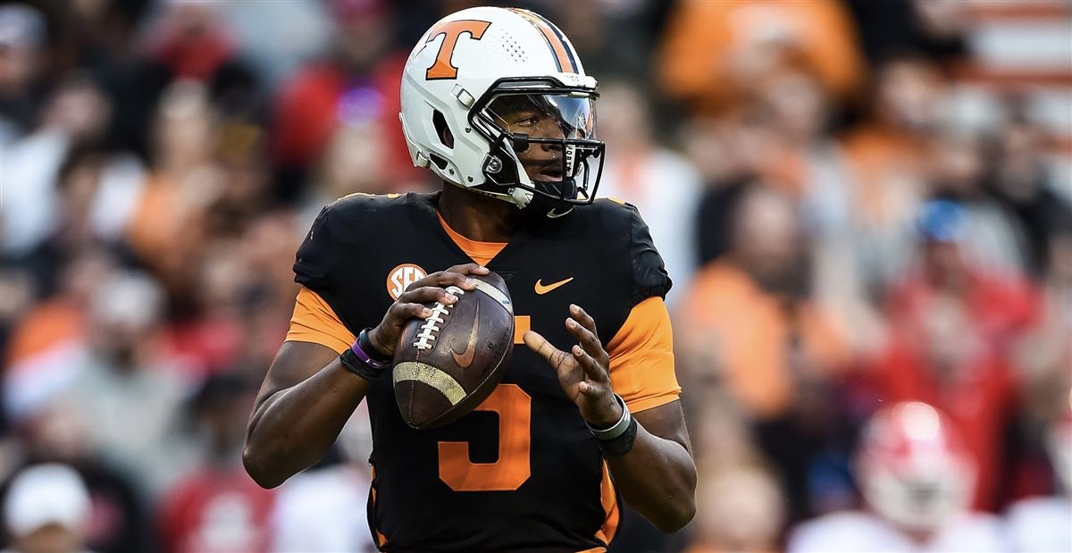 Tennessee Quarterback Hendon Hooker To Return For 2022 Season - The Sports  Credential