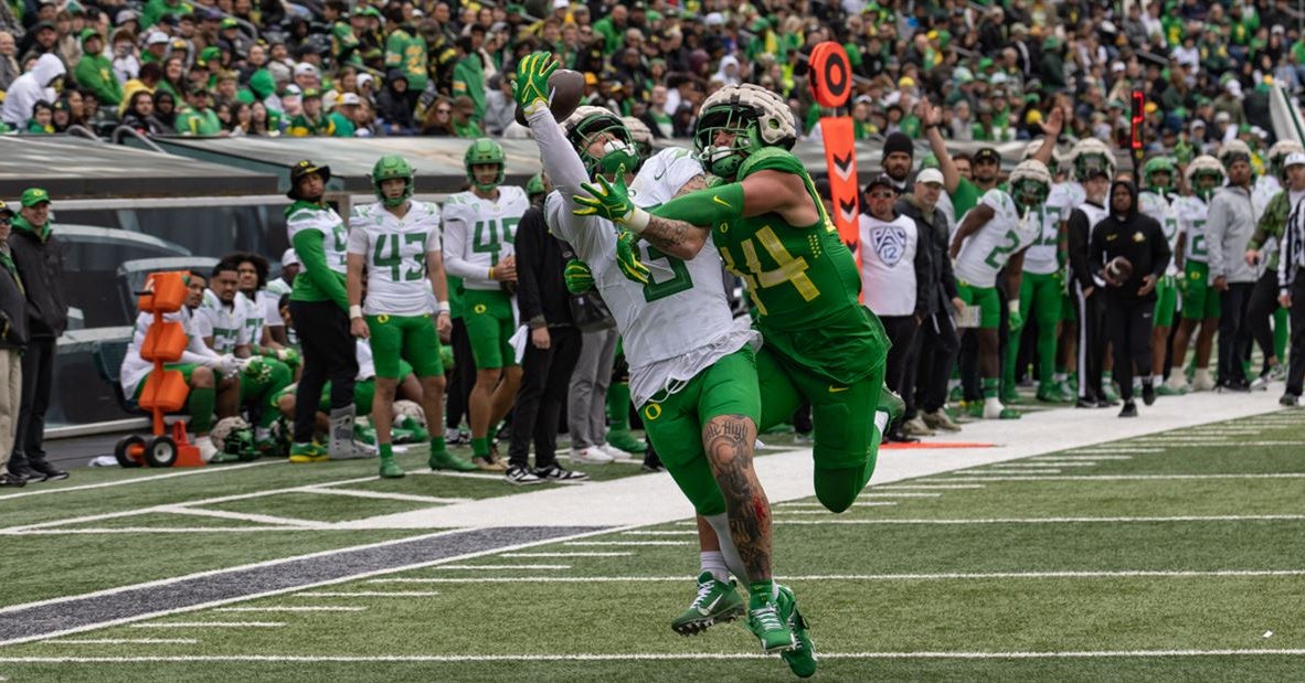 Teitum Tuioti showcases versatility in Oregon's spring game 