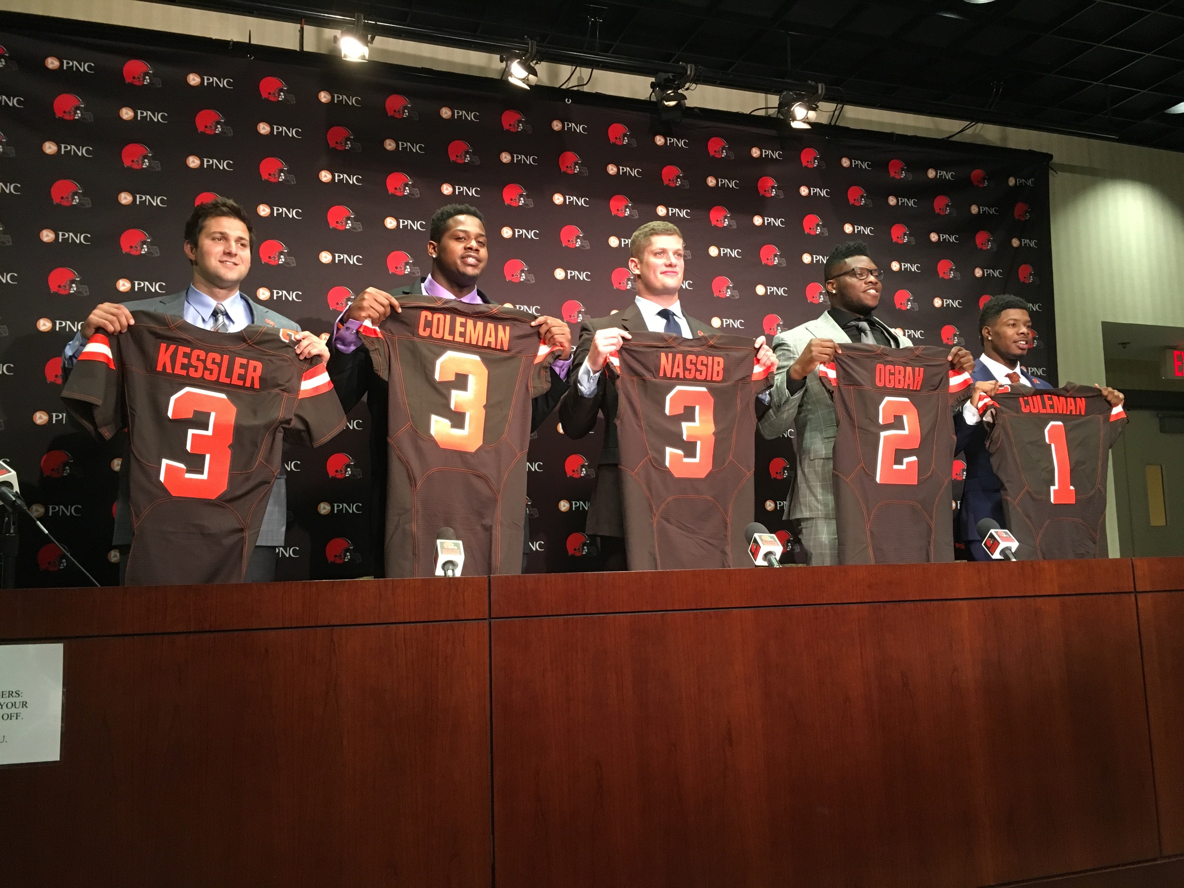 3 Cleveland Browns starters that could be replaced by start of