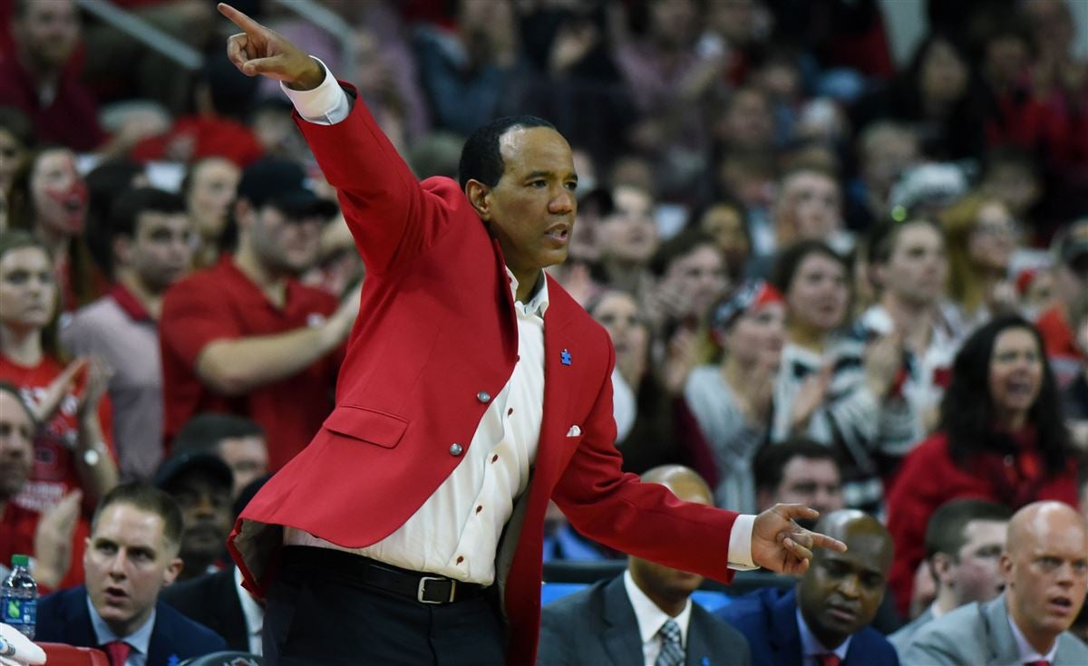 Pack Pride Bracket Challenge Prizes for Subscribers!