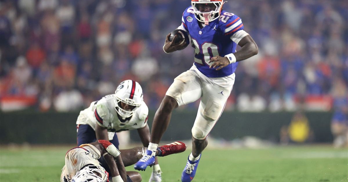 Coming off strong offseason, Duke Clark flashes potential in UF's season-opening victory vs. FAU