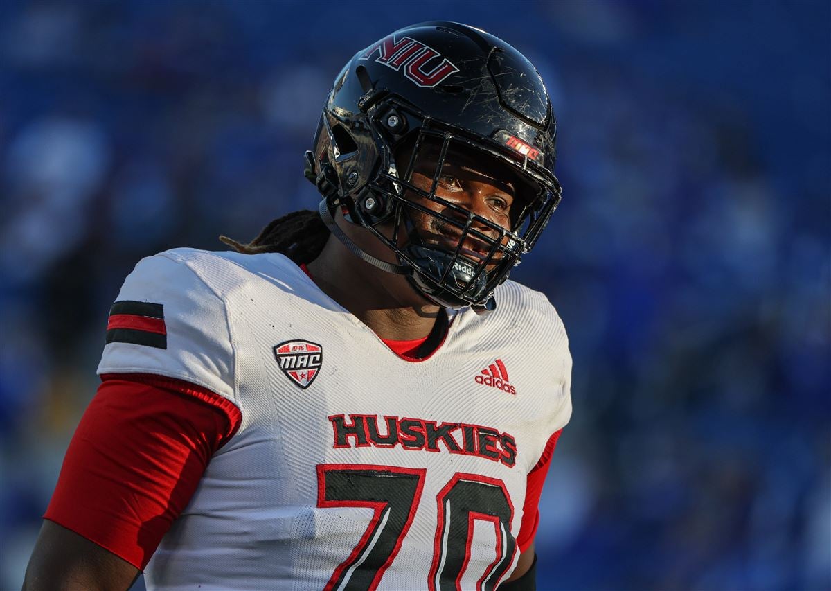 Former Northern Illinois OT Marques Cox commits to Kentucky - Vimarsana News