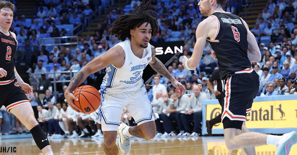 Elliot Cadeau Answers Hubert Davis' Challenge with Double-Double Elliot Cadeau Answers Hubert Davis' Challenge with Double-Double