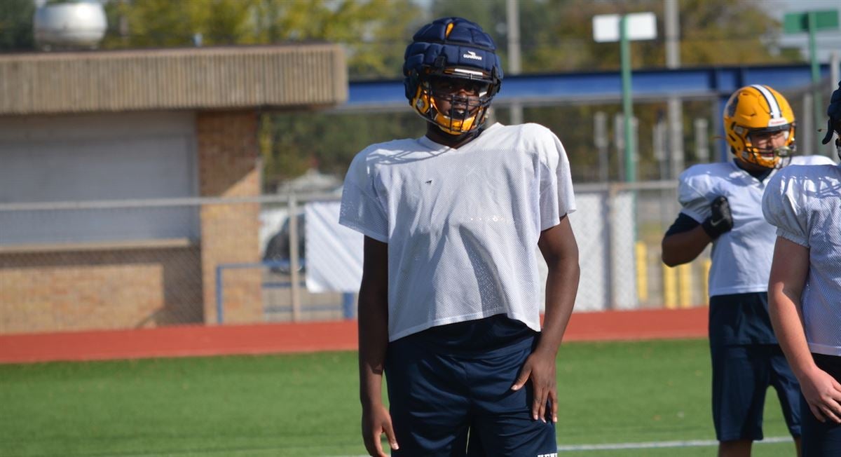 Cal Football: 4 Star Texas OT Isaiah Robinson Talks About Visit