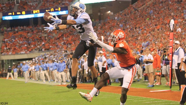 Raiders WR Mack Hollins has impressed at training camp - Tar Heel