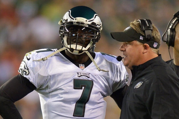 Reaction to Michael Vick signing by Philadelphia Eagles spans