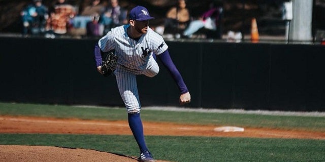 Nate Lamb - Baseball - Young Harris College Athletics