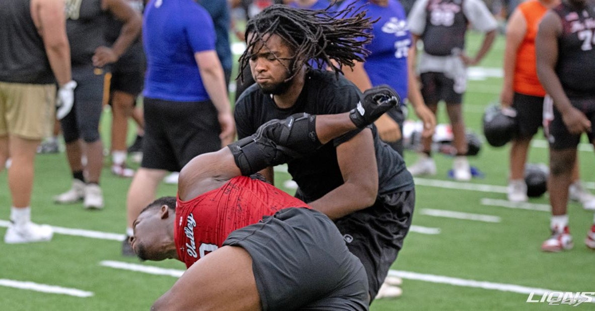 '28 Top247 OT locks in first trip to Virginia Tech to see James Franklin this fall